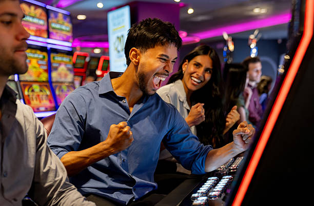 cinta slot game bonus round with free spins and multipliers